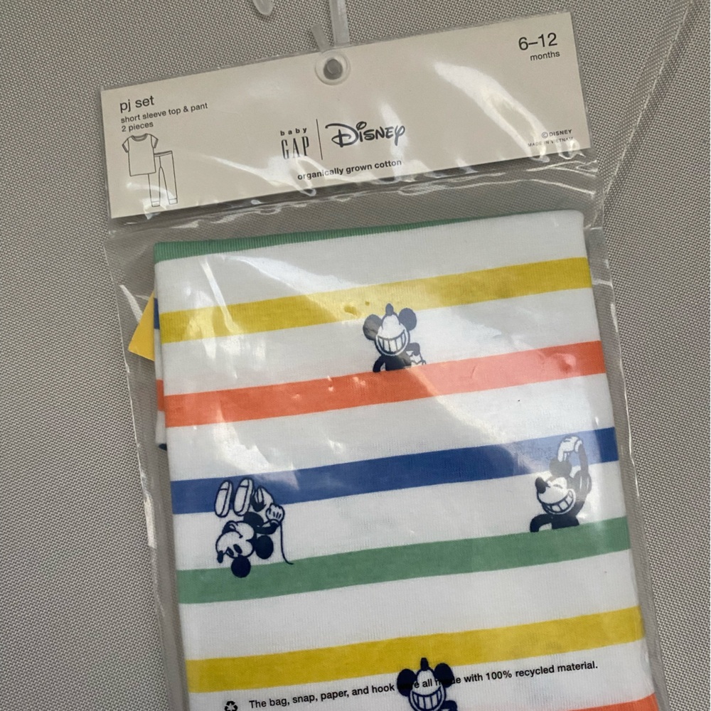 4 Baby Gap PJ Sets